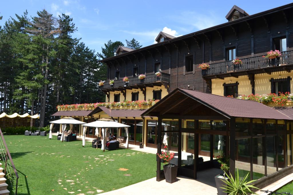 Parco Dei Pini - Sila Wellness Hotel Taverna  Exteriör bild